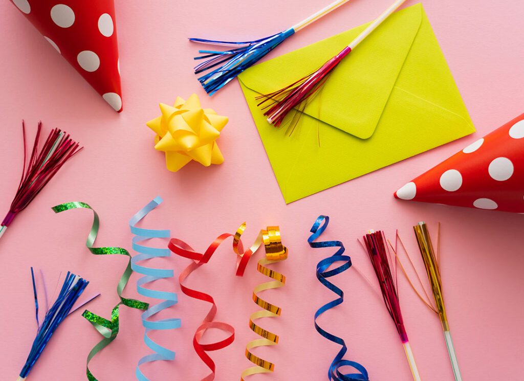 como invitar a una fiesta