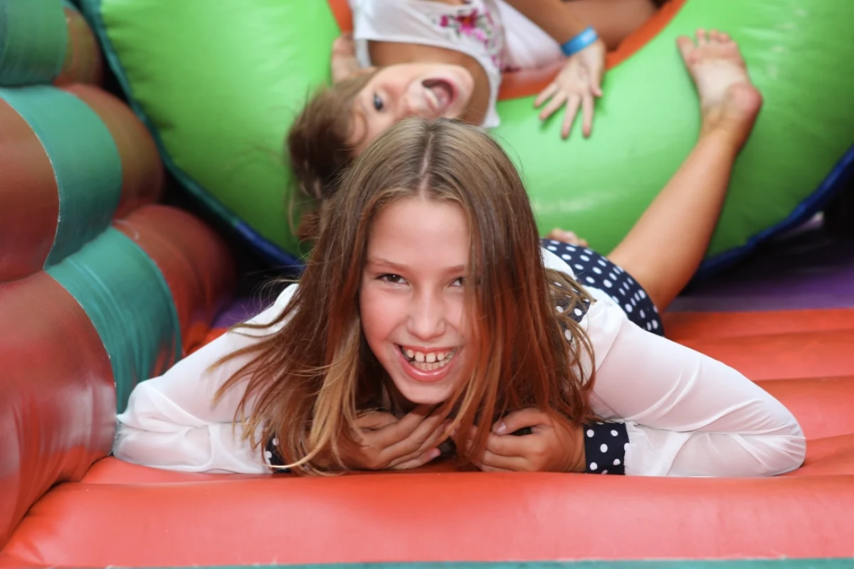 Inflables para niños grandes para fiestas | La Hormiga Play