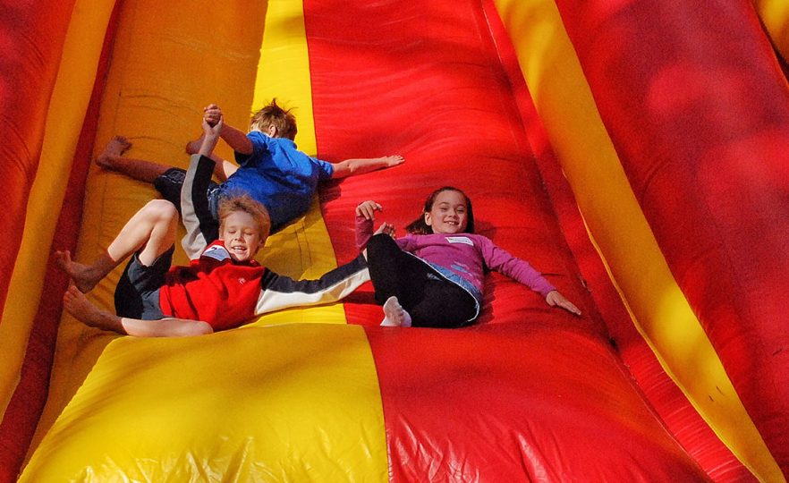 renta-inflables-cars-df