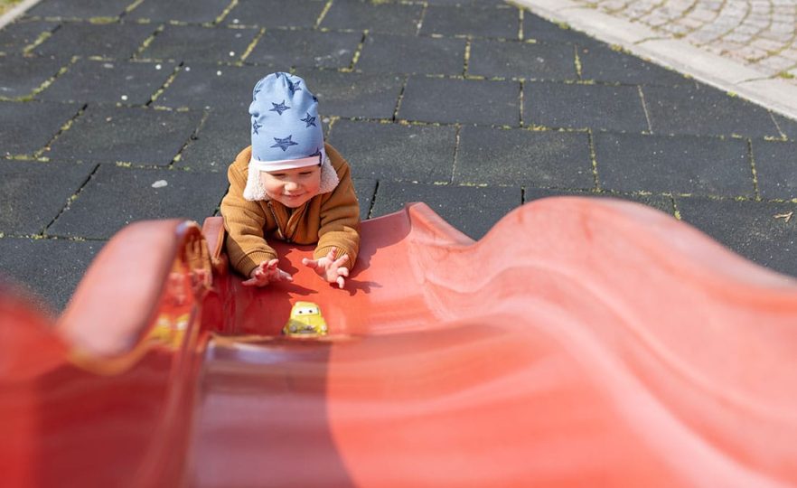Resbaladilla Little Tikes
